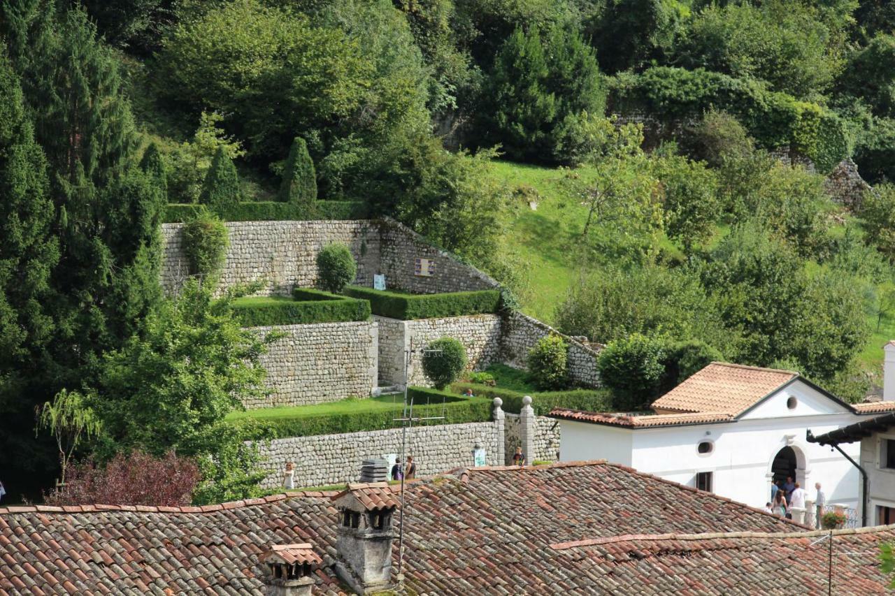 Palazzo Scolari Panzió Polcenigo Kültér fotó